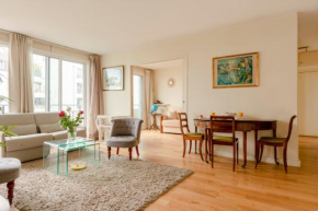 Paris Mademoiselle residence